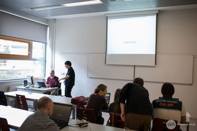 Building a classifieds site in two hours - workshop conducted by Dario and Amir